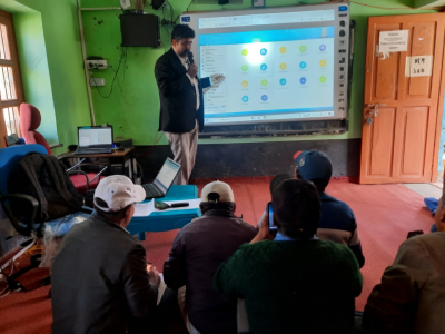 freepik__talk__70328